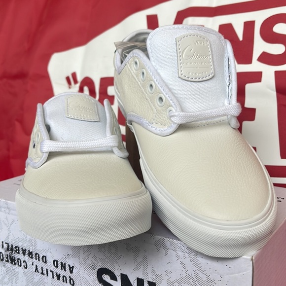 Vans Chima Ferguson
(Sport Vtg) White/Green
VNOA5JIH9BL.
WMNS sneakers - Picture 8 of 16